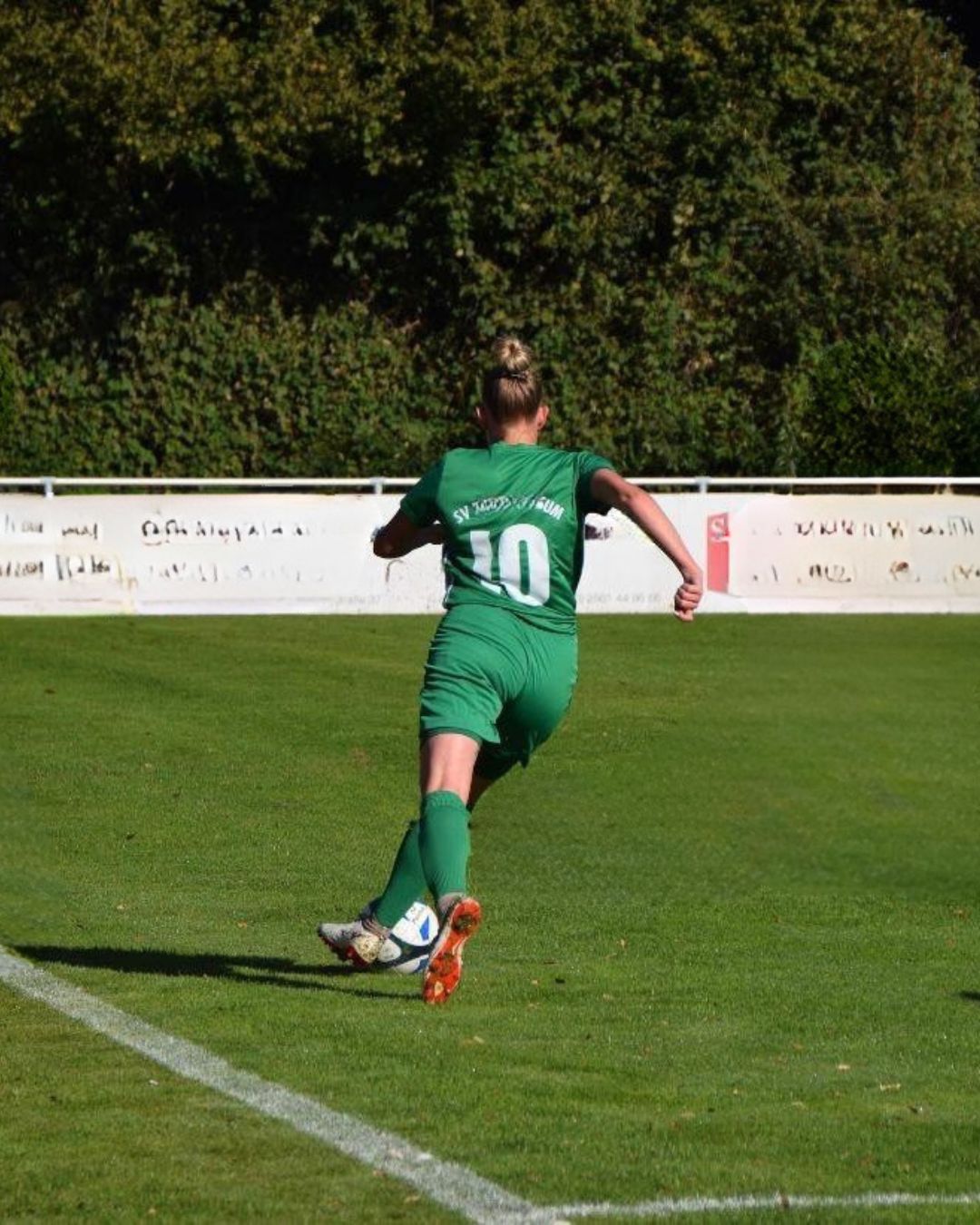 Heike beim Fußballspiel